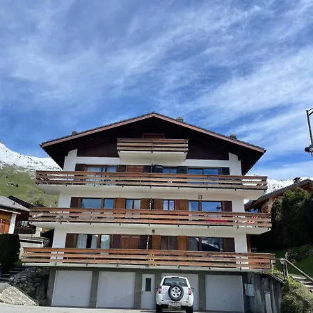 Luxury - Newly Renovated - 4 Guests Appartement *