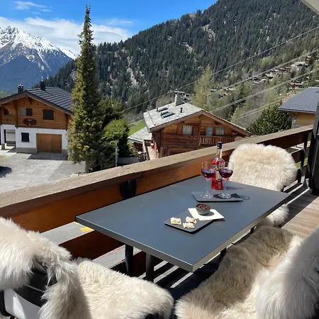 Luxury - Newly Renovated - 4 Guests Appartement *